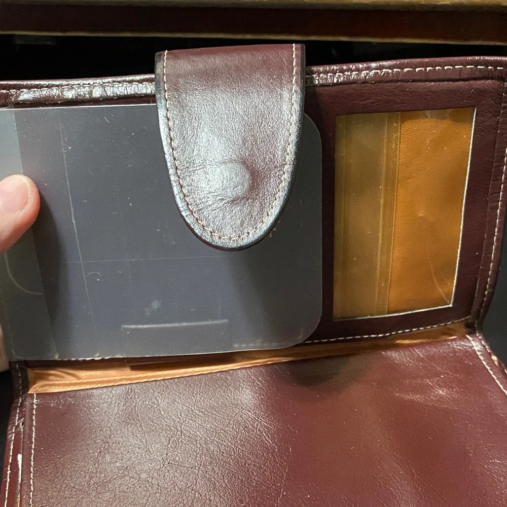 Elegant Rolf’s vintage Burgundy checkbook Leather women’s Wallet